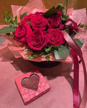 Rosor i hattask med choklad